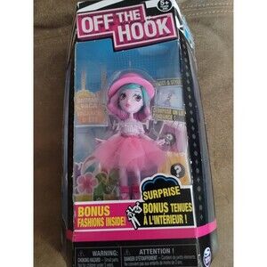 Off The Hook Summer Vacay Naia Mini Doll with Mix & Match Fashions (LOC TUB L 1)